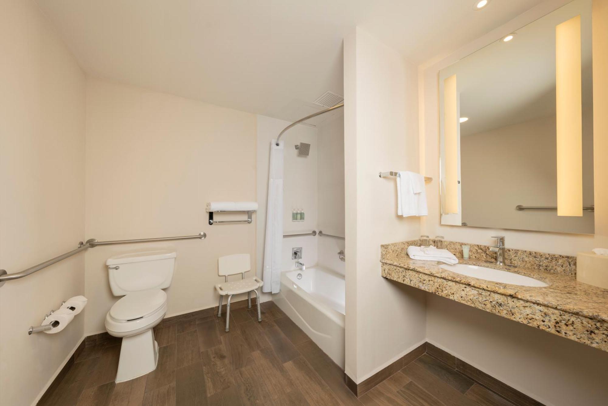 Courtyard By Marriott San Luis Potosi Hotel Bagian luar foto