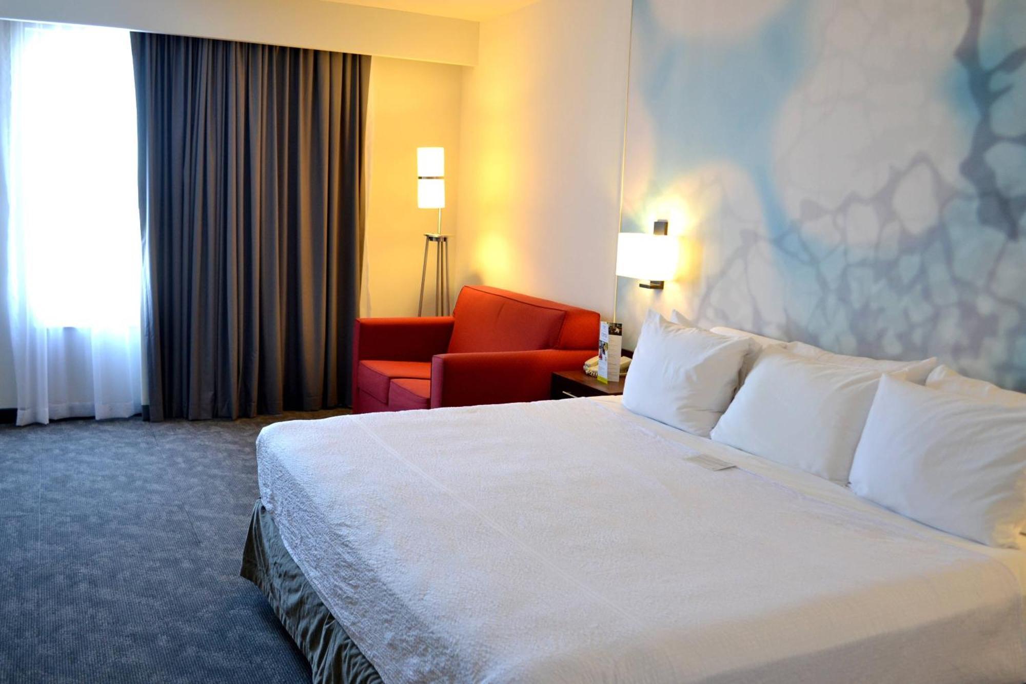 Courtyard By Marriott San Luis Potosi Hotel Bagian luar foto